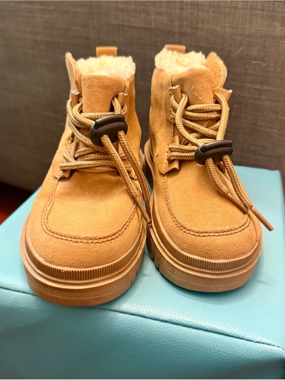 Tan lace-up sherpa boots